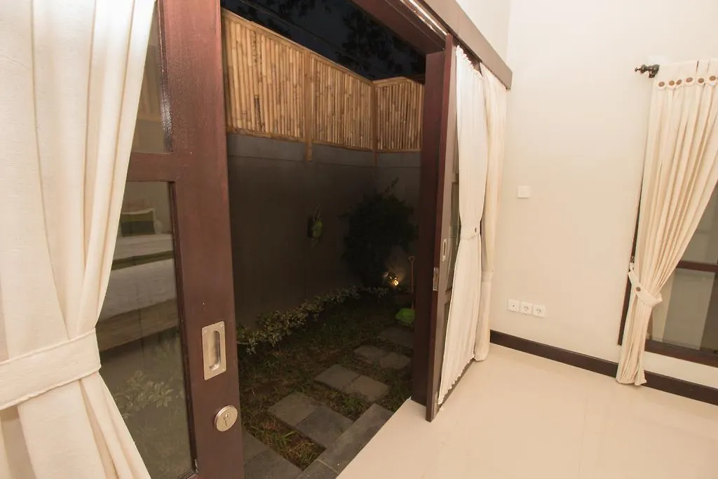 Apartment Villa Plawa Indonesia